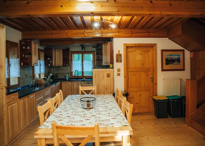 Prevelko - Rozpravkovo בקתה *