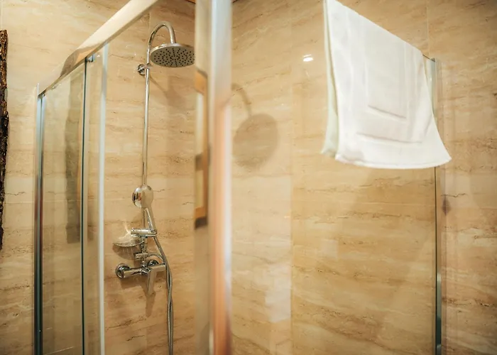 Prevelko - Rozpravkovo בקתה *